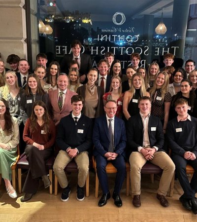 900x1200 Scotland Un2 