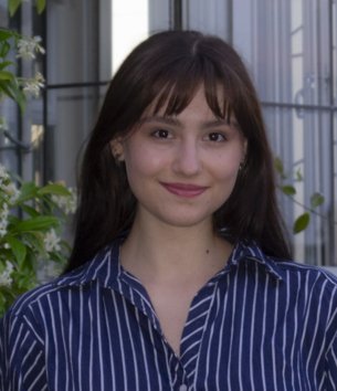 900x1046 Liia Dmytrenko 