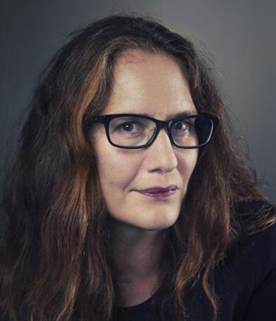 900x1046 VictoriaBaines 