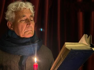 900x1200 PeterThomson 